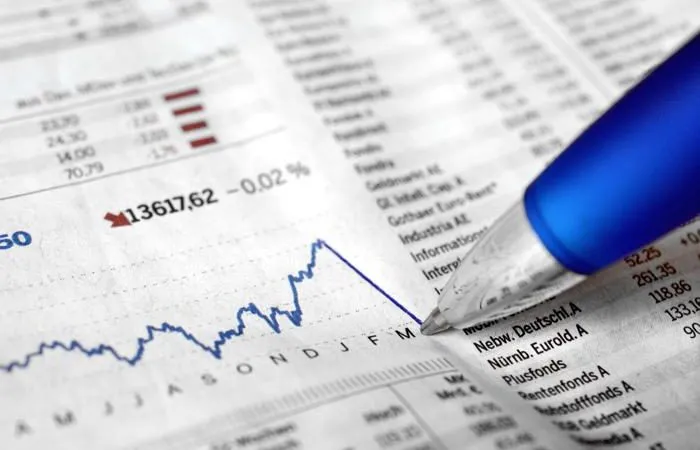 Weltkrise: Der Handel ist flächendeckend eingeschränkt (Foto: R. Hermsdorf / www.pixelio.de)
