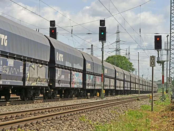 Logistikindikator: Die Logistik läuft noch nicht ganz rund. (Foto: Erich Westendarp / www.pixelio.de)