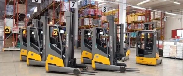 ETV 216i: 1.000er Stapler geht nach Italien (Foto: Jungheinrich)