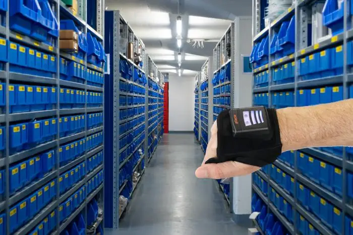 HasciSE – Wearable Hndscanner für Logistik und Industrieanwendungen. (Foto: ACD / RS MEDIA WORLD Archiv)