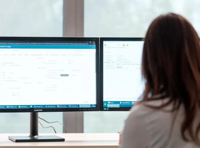 Grünes Lieferkettenmanagement – Mit SAP TM kann die Transportplanung im Sinne der Verzahnung von Intra- und Extralogistik abgewickelt werden. (Foto: prismat / RS MEDIA WORLD Archiv)