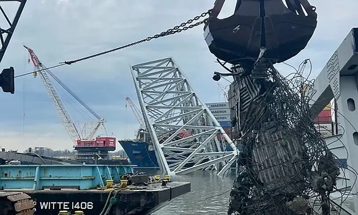 Baltimore – Die Bergungsarbeiten der Brücken-Havarie in Baltimore sind in vollem Gange. (U.S. Coast Guard, mit freundlicher Genehmigung)