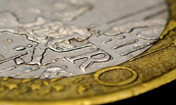 PMI April 2024 – Deutschlands Wirtschaft dürfte sich, dank des Servicesektors, wieder auf dem Wachstumspfad befinden. (Foto: Nico Meier / www.pixelio.de)