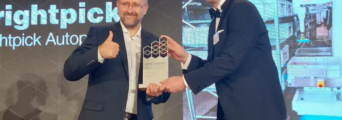 IFOY 2024 – Brightpick wurde zum Startup of the Year. Insgesamt konnten sich sechs Winner über die Trophäe freuen. (Foto: RS MEDIA WORLD archive)