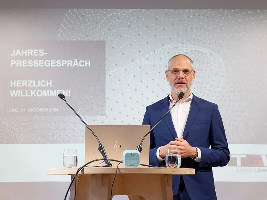 TGW Logistics – H. Puhl: “„Unser Umsatz ... hat zum ersten Mal in unserer 55-jährigen Geschichte die Milliardengrenze übersprungen.” (Foto: TGW / RS MEDIA WORLD archive)