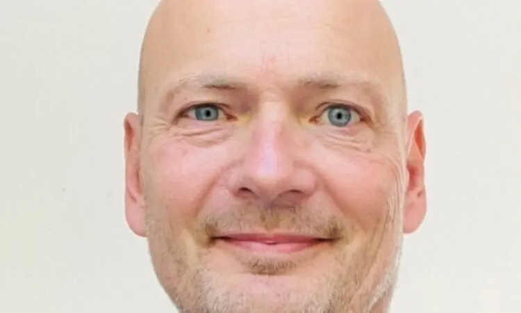 AUTOMOBILINDUSTRIE – Zwischen Disruption und Transformation