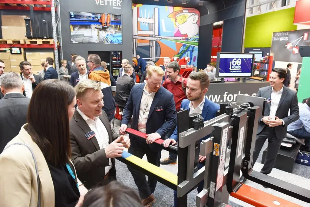 LogiMAT 2025 - Auch heuer ist die Messe in Stuttgart mit 1.500 Unternehmen voll ausgebucht. Zum Vergleich: LogiMAT 2024 hatte 1.600 Aussteller. (Foto: Euroexpo / HJS MEDIA WORLD archive)
