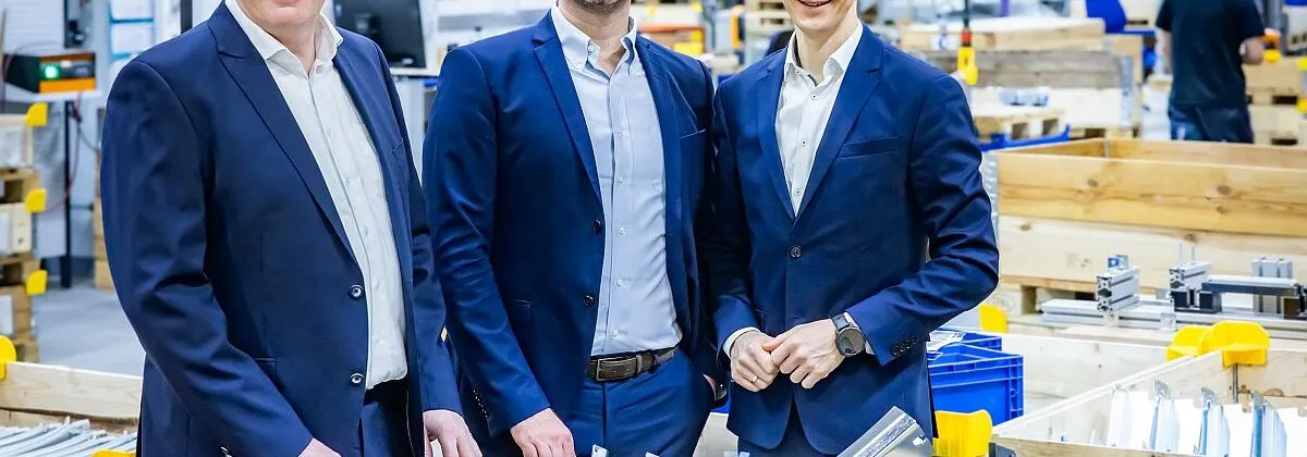 Dürkopp FT – Das neue Team der Geschäftsleitung des Intralogistik-Spezialisten in Bielefeld; v.l. H. Schmitz, D. Bockelmann, J. Holas. (Foto: Sarah Jonek ( HJS MEDIA WORLD archive)