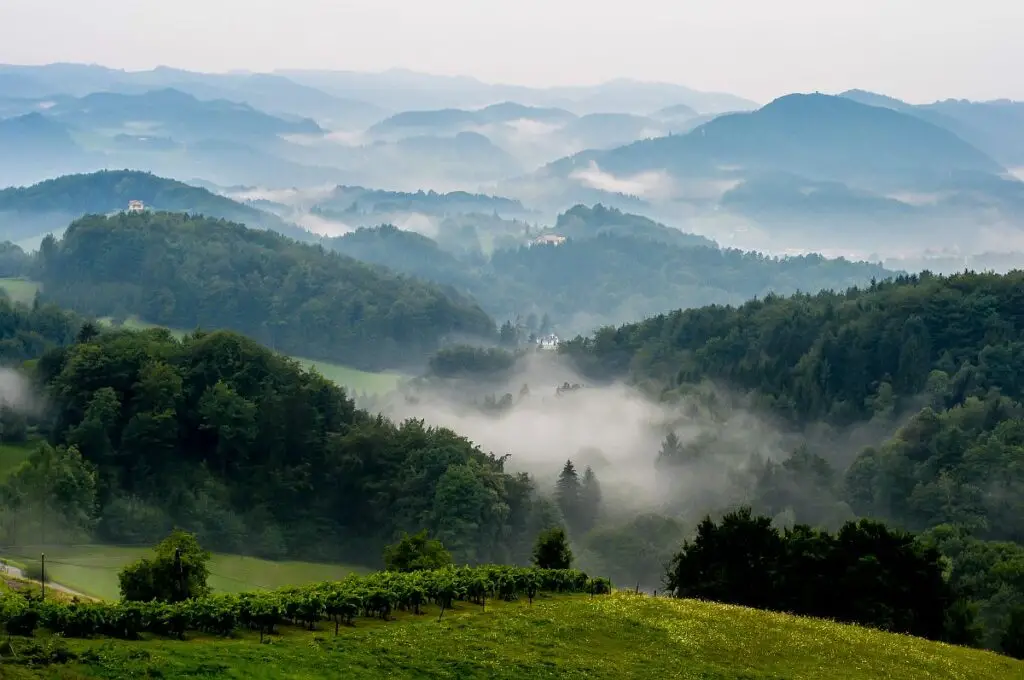 A-TV – Stories aus der Steiermark. (Foto: Jakob Erhardt / www.pixelio.de)