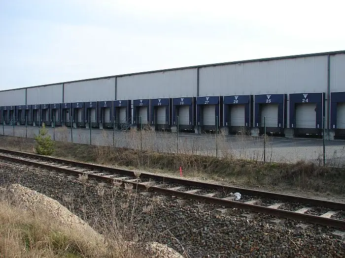 Logistikimmobilien - In Wien ist der Anteil an Revitalisierungsprojekten und Nachnutzungen von Brach- und Bestandsflächen spürbar im Wachsen. (Foto: C. Nöhren / www.pixelio.de)