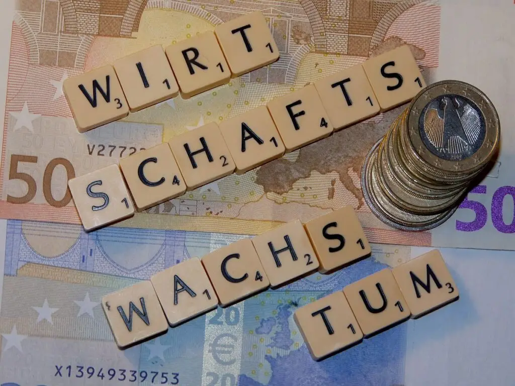 EMI Juni 2025 - Wie die aktuelle Vorabschätzung im Juni signalisiert, konnte sich das Wirtschaftswachstum abermals steigern. (Foto: Dieter Schütz / www.pixelio.de)