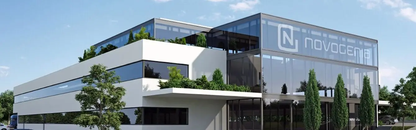 Die Gen-Analysen von Novogenia unterstützen Gesundheits- und Ernährungs-Dienstleister, ihr Angebot auf den einzelnen Kunden abzustimmen. Die Fertigstellung der neuen Zentrale in Hallwang wird Ende 2026 erwartet. (Foto: Novogenia / HJS MEDIA WORLD archive)