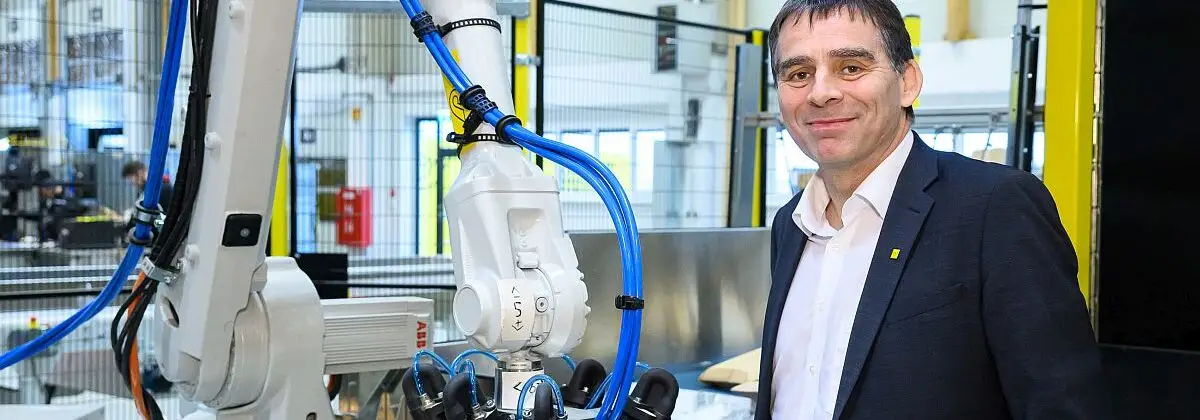 Österreichische Post – P. Umundum: “’Robin’ ein starker Beweis dafür, wie weit wir unsere Automatisierungsstrategie schon in die Praxis übertragen haben.” (Foto: Österreichische Post / HJS MEDIA WORLD archive)